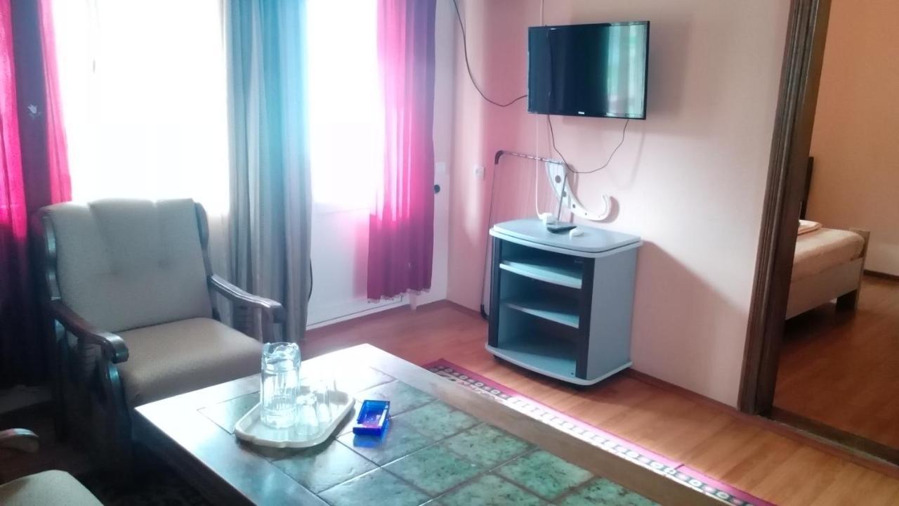 Guest House Rusalka Кобулети Экстерьер фото